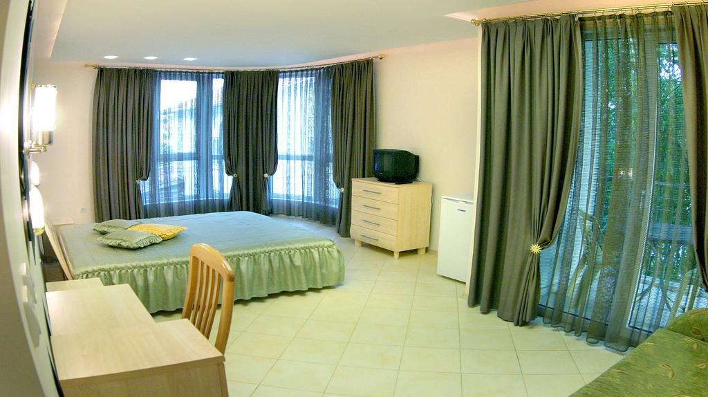 Stela Guest House Tsarevo Rom bilde