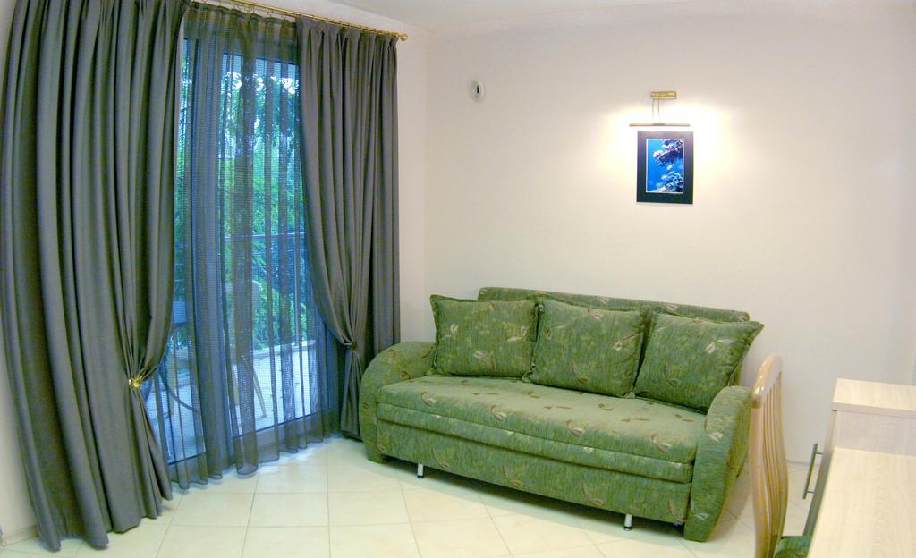 Stela Guest House Tsarevo Rom bilde